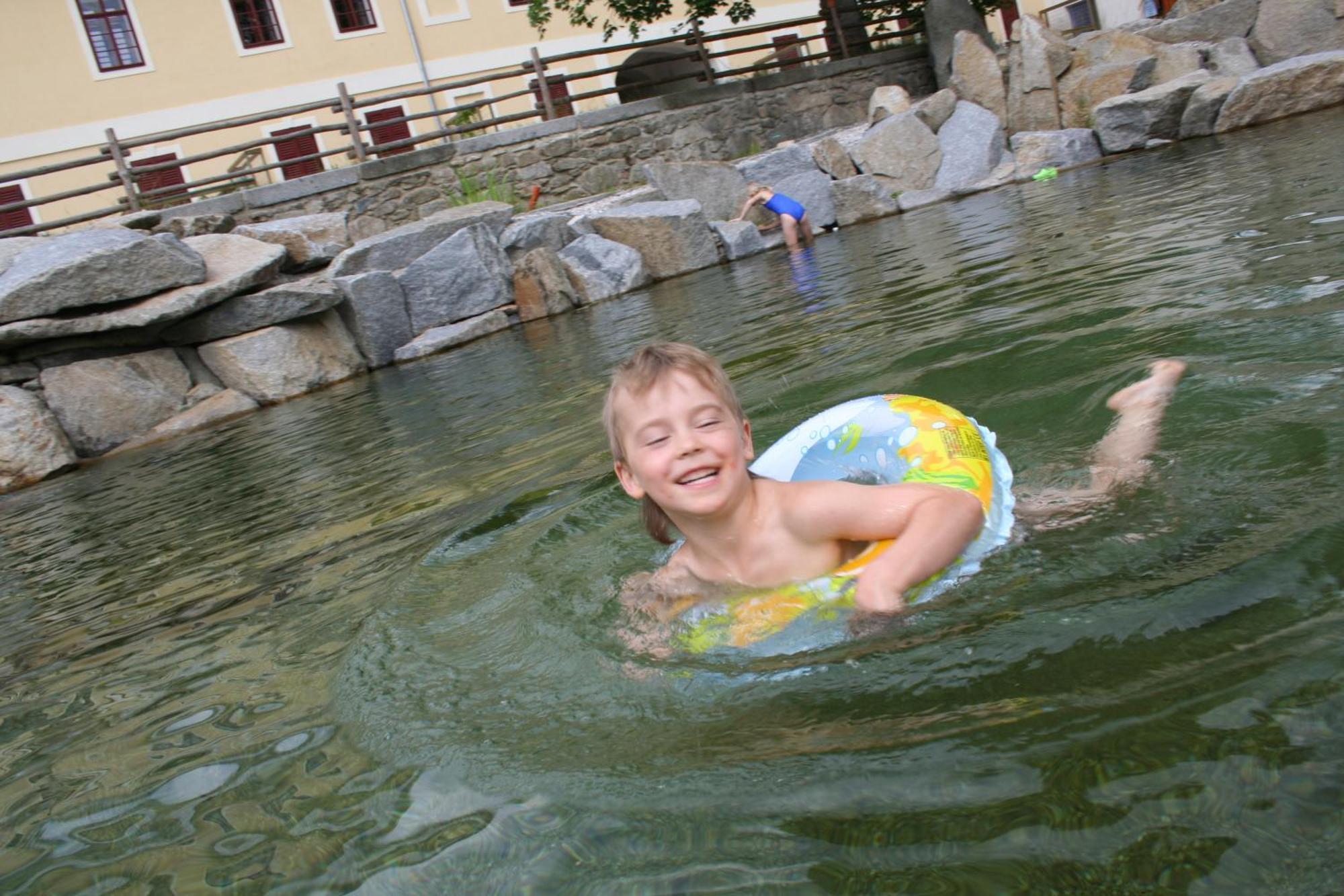 Holidaypark Mlazovy Kolinec Extérieur photo