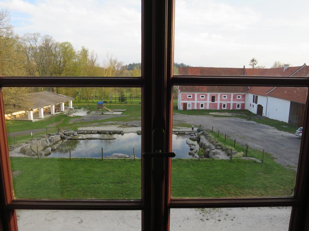 Holidaypark Mlazovy Kolinec Extérieur photo